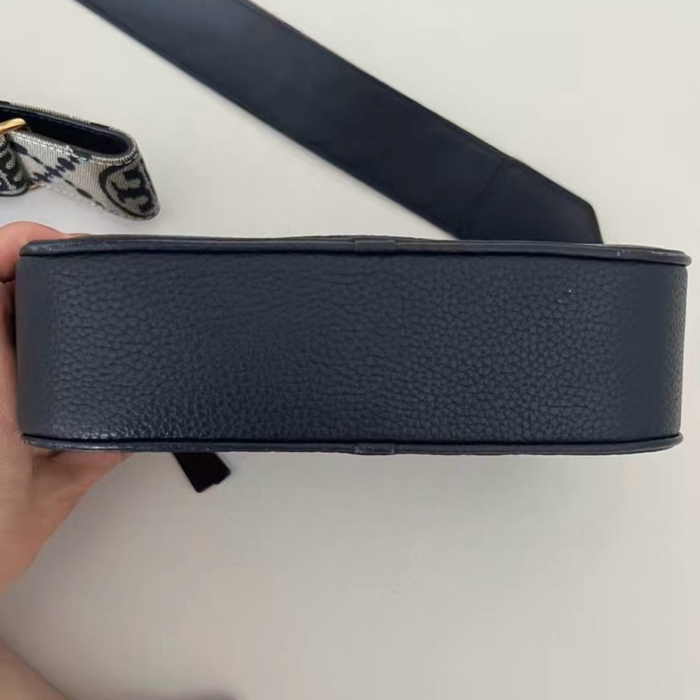 Tory Burch Miller Mini Camera Bag - Picture 4 of 5